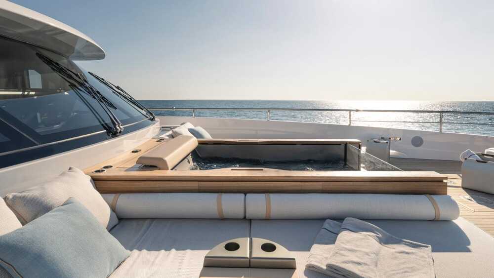 Lounge area on bow