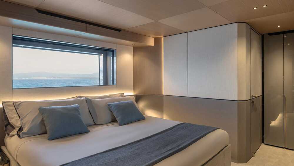 Guest VIP cabin