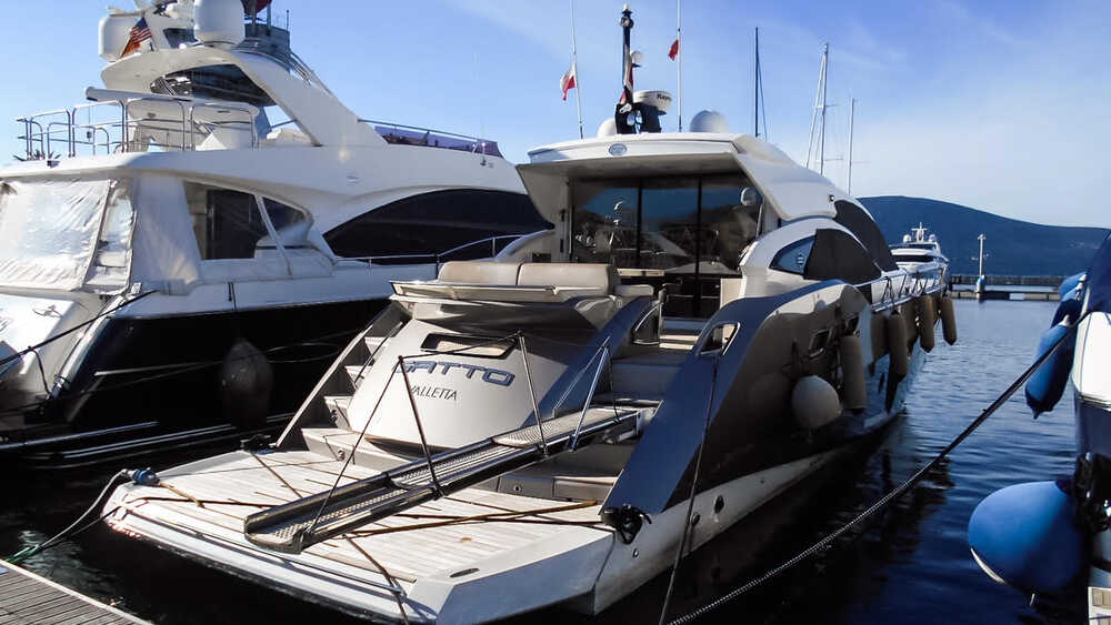 Exterior Sessa C68, 2011