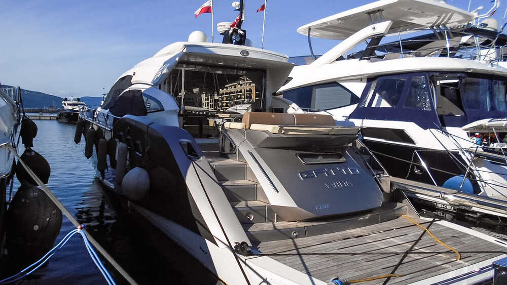 Exterior Sessa C68, 2011
