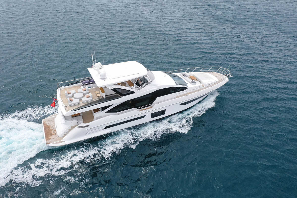 Экстерьер Azimut Grande 25 METRI M/Y "VIVA"