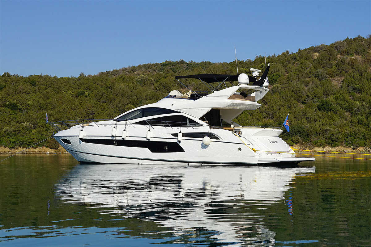 Экстерьер Sunseeker 68 Sport Yacht