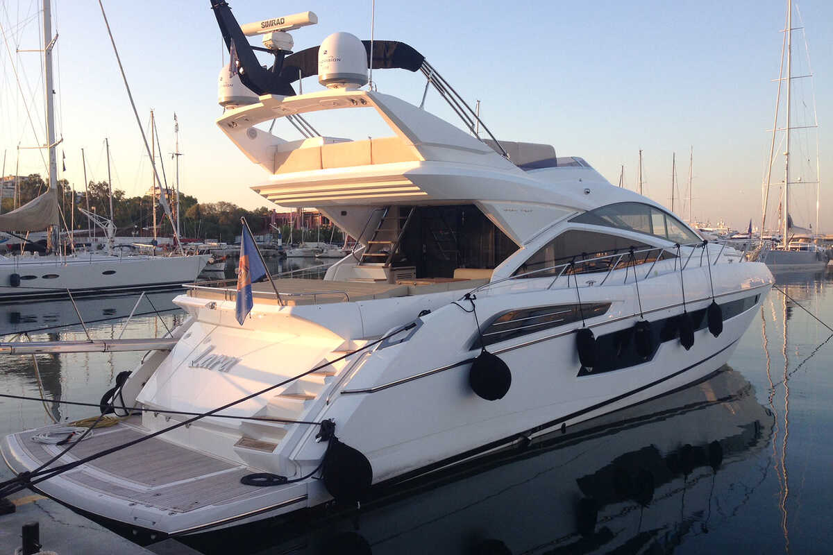Экстерьер Sunseeker 68 Sport Yacht