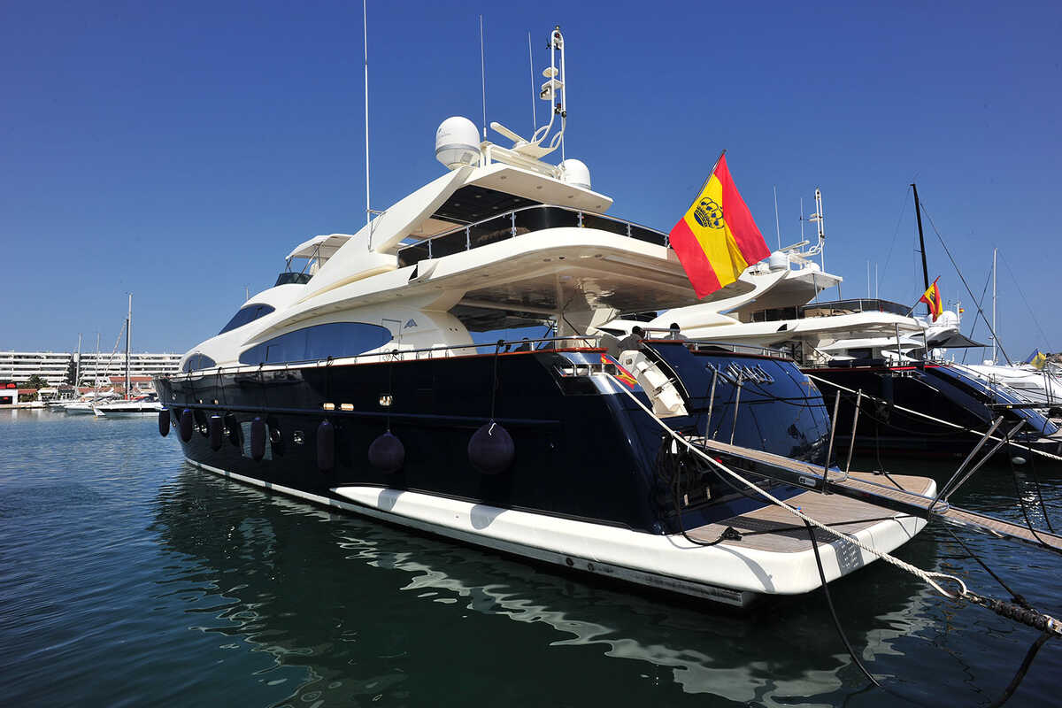 Экстерьер Astondoa 102 GLX - 2006