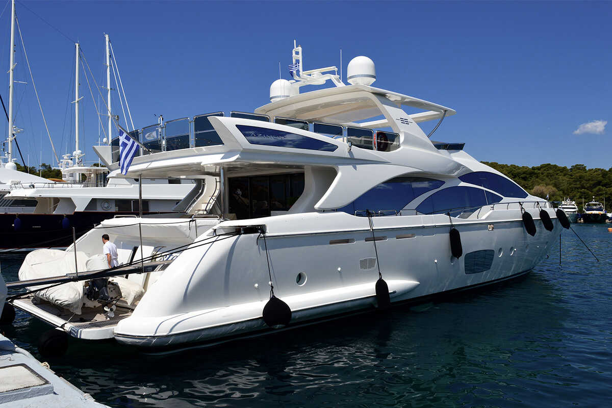 Azimut 95 JESTER - рефит 2017