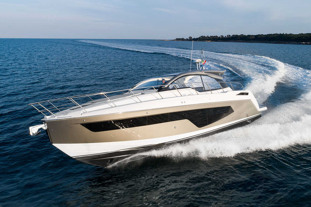Экстерьер Atlantis 51
