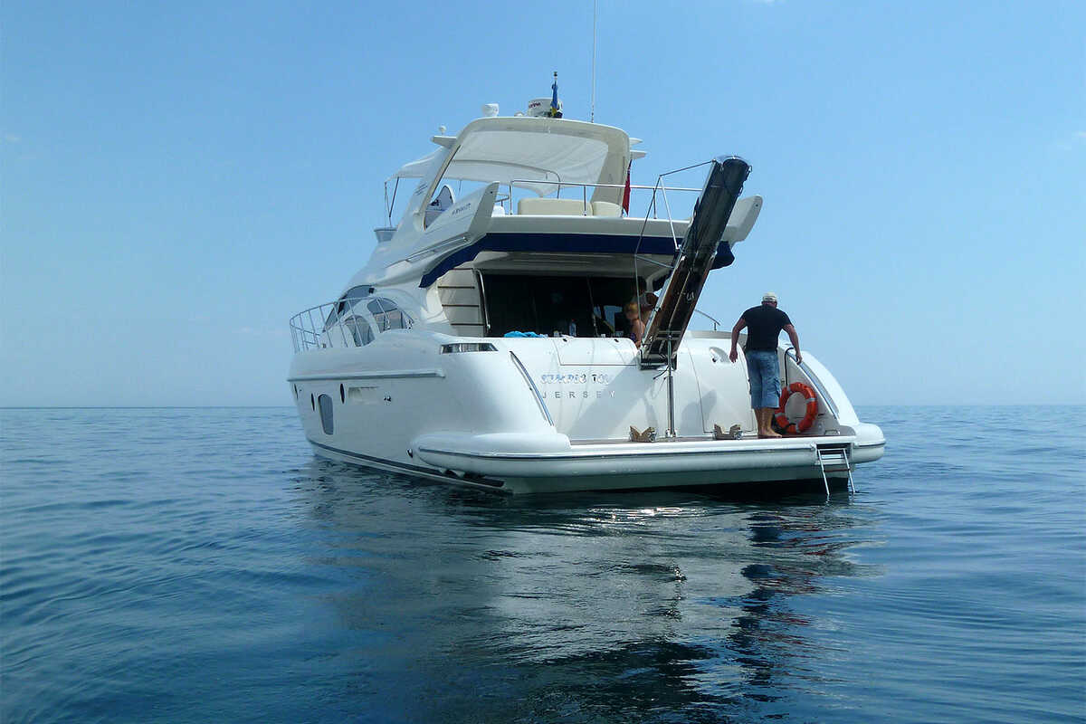 Экстерьер Azimut 62 2009