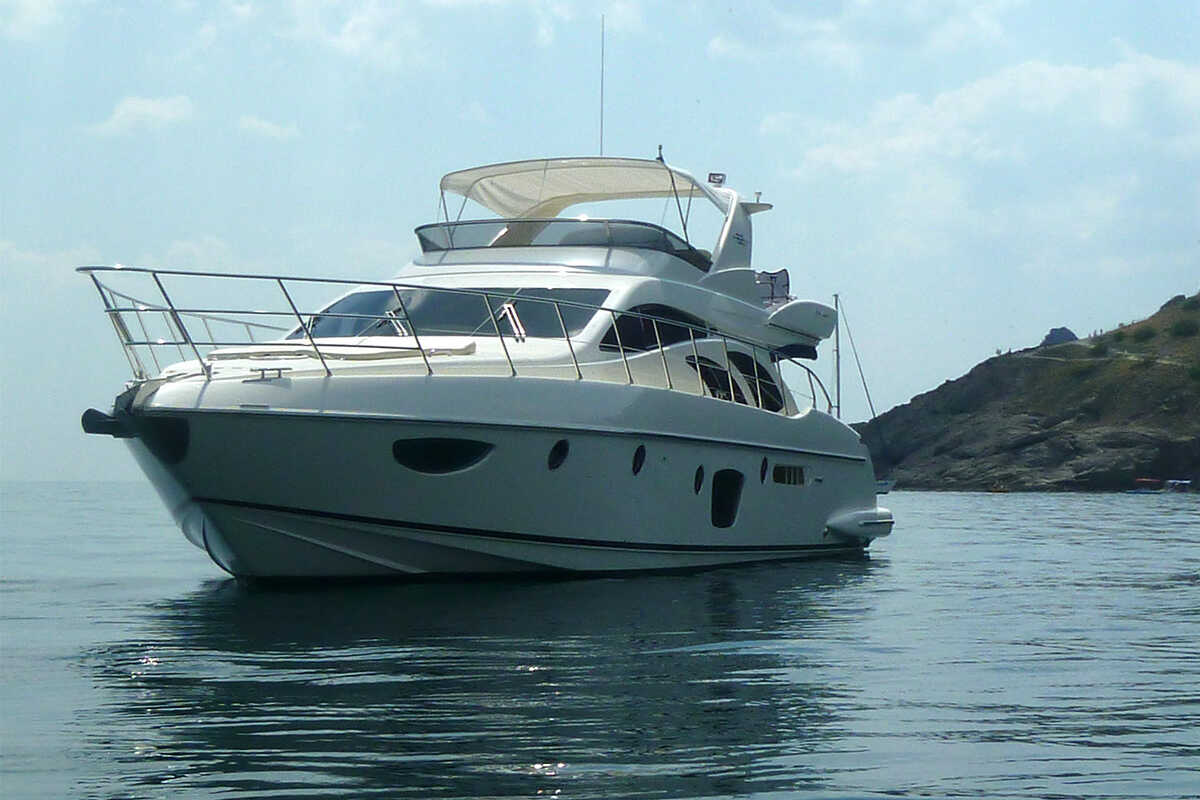 Экстерьер Azimut 62 2009