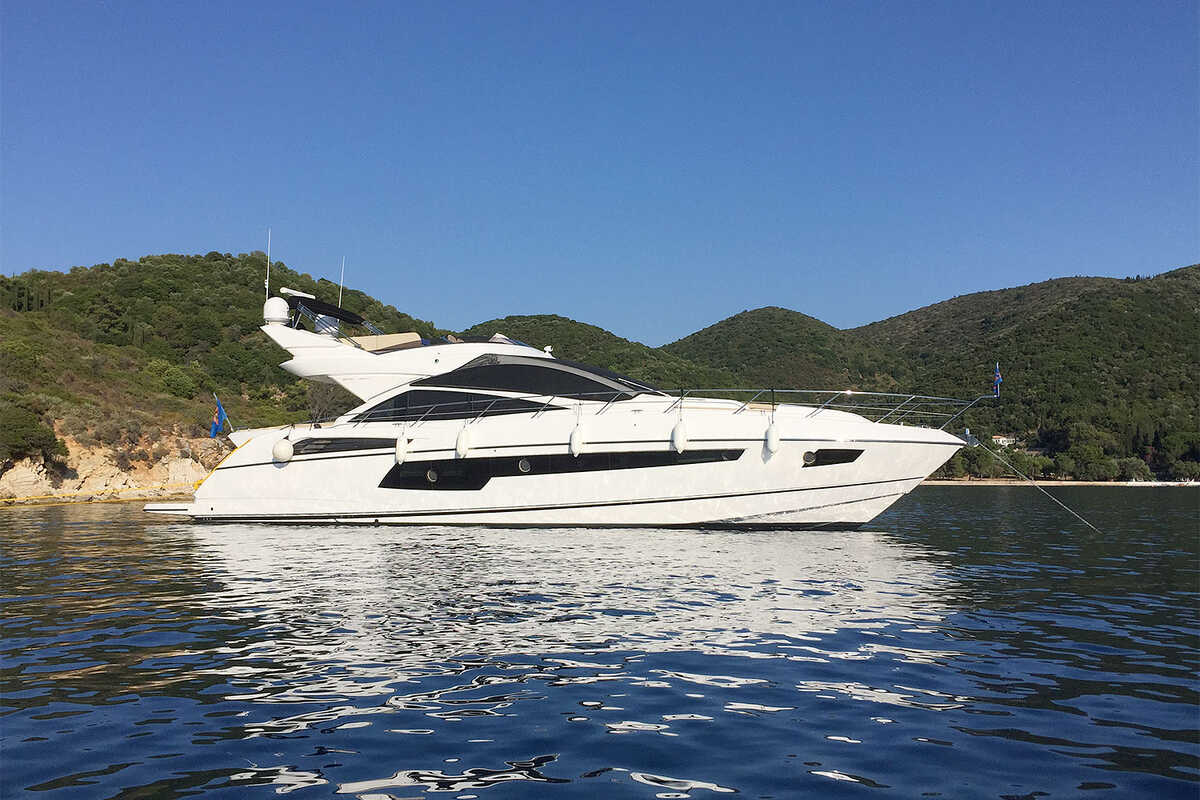 Экстерьер Sunseeker 68 Sport Yacht