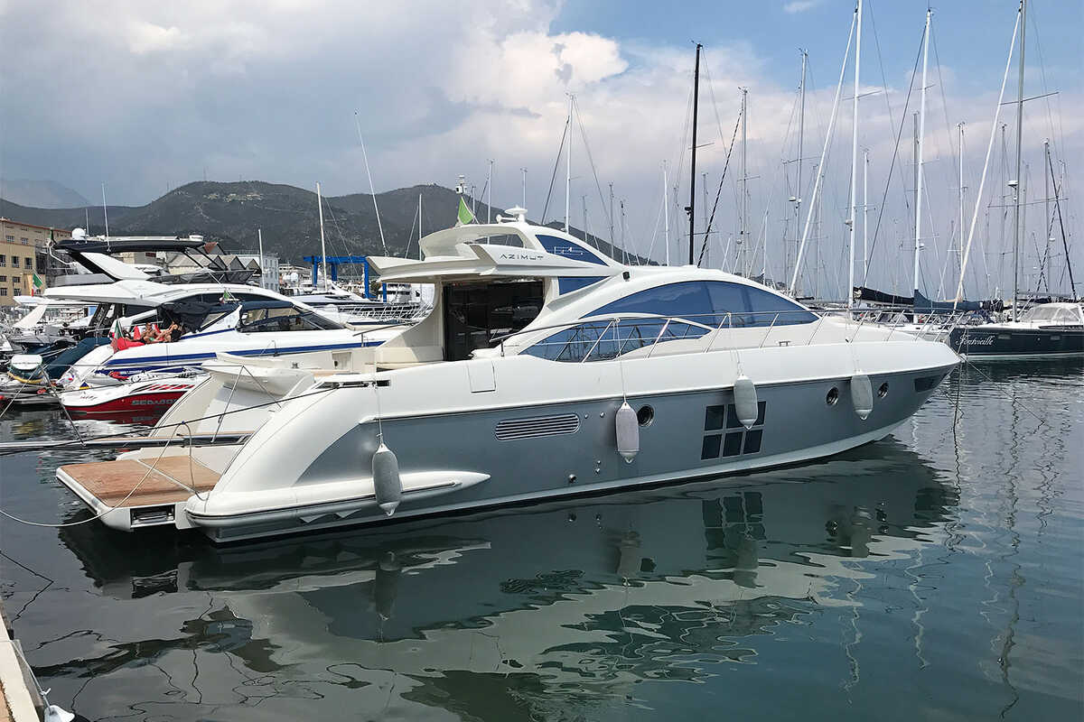 Azimut 62S 2008 - 80 m/h (!)