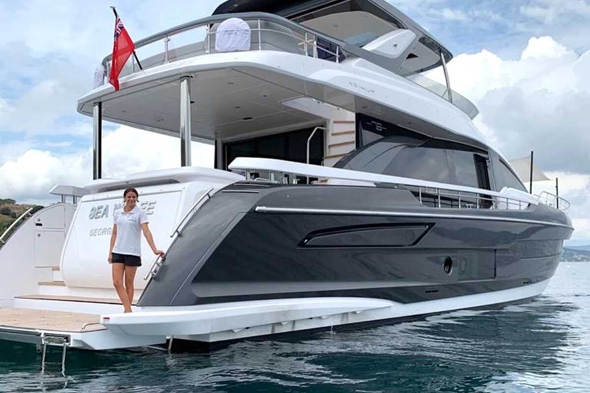 Экстерьер Azimut 78 Flybridge