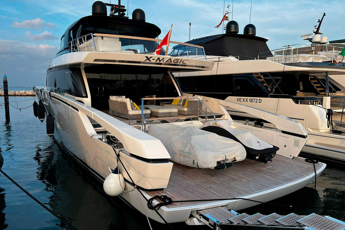 Sanlorenzo SX 88