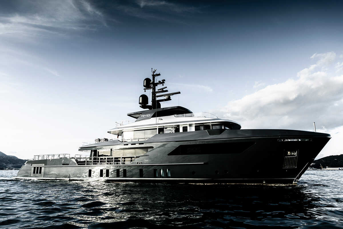 Экстерьер Sanlorenzo 500Exp