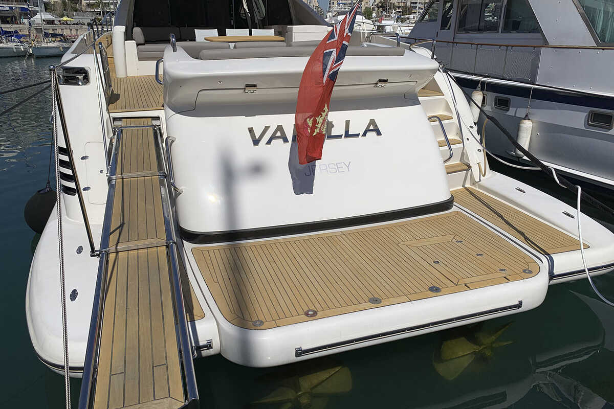 Плавательная платформа Azimut 86S