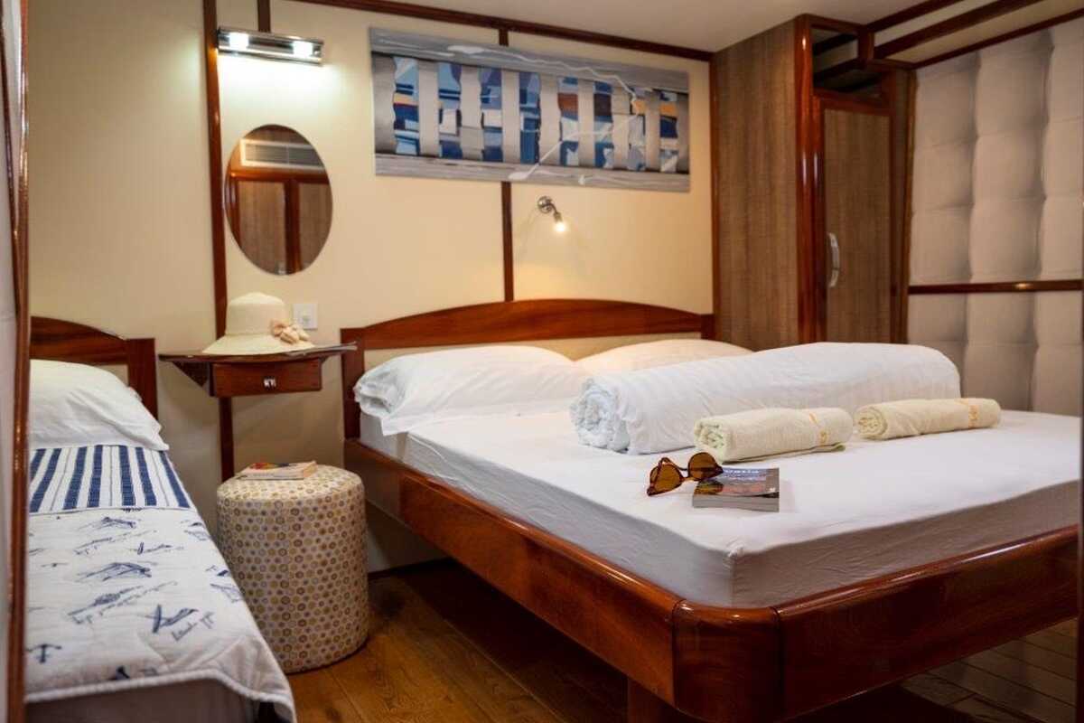 MENDULA, 36.00 м