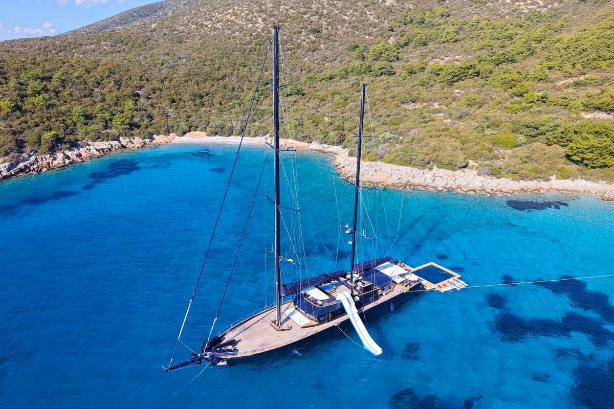 Bodrum Oguz Marin OGUZ KHAN, 50.50 м