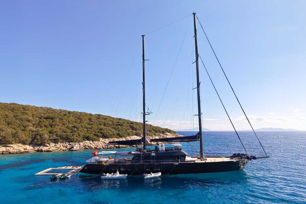 Bodrum Oguz Marin OGUZ KHAN, 50.50 м