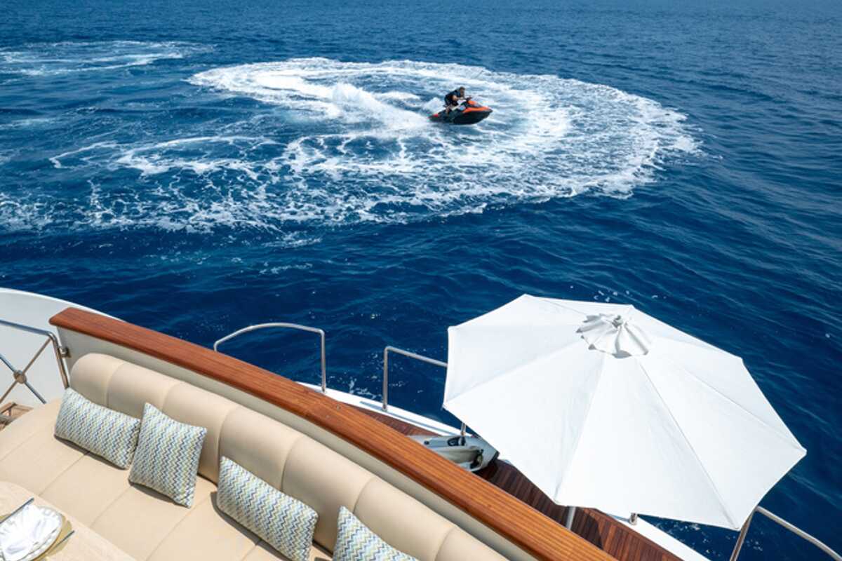 Cantieri FA Custom AQUILA, 37.00 м