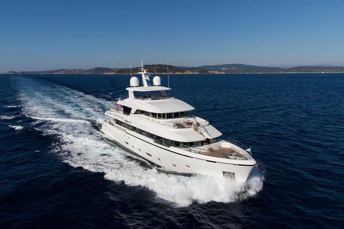 Экстерьер Moonen Martinique 36m