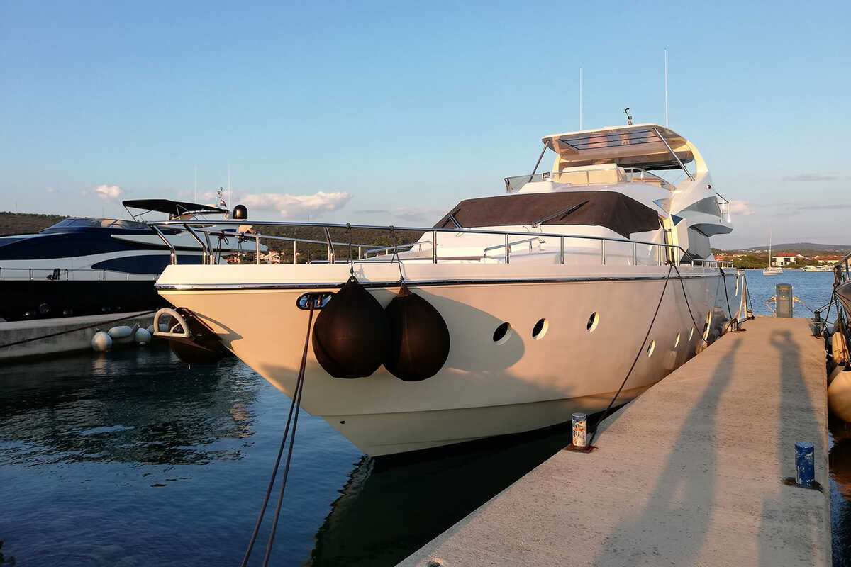 Экстерьер Aicon 75