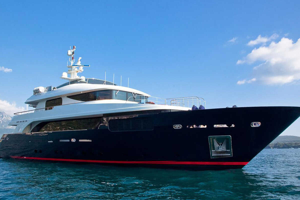Rodriquez 38m M/Y APOLA