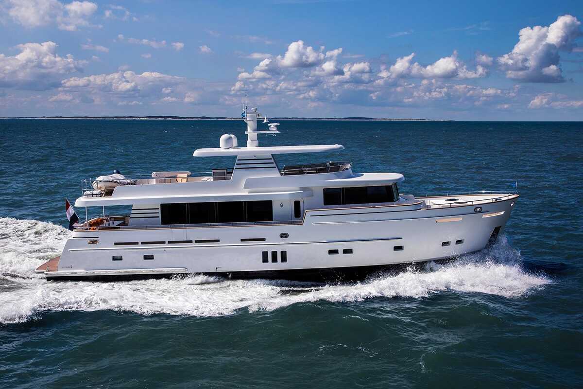 Экстерьер Van der Valk Explorer 25M