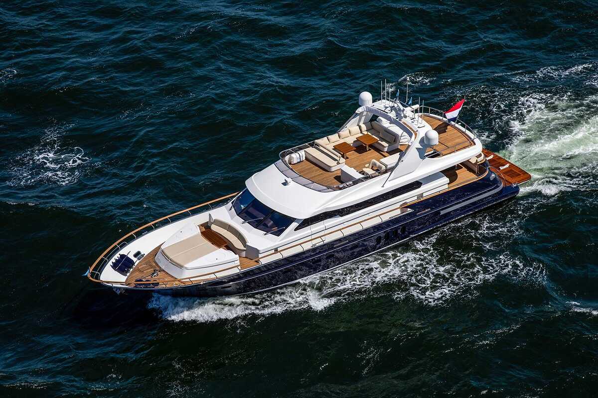 Экстерьер Van der Valk Flybridge 23 m