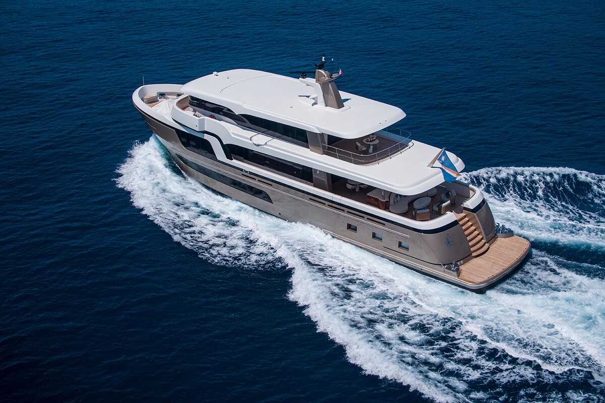 Экстерьер Van der Valk Explorer 34,5M