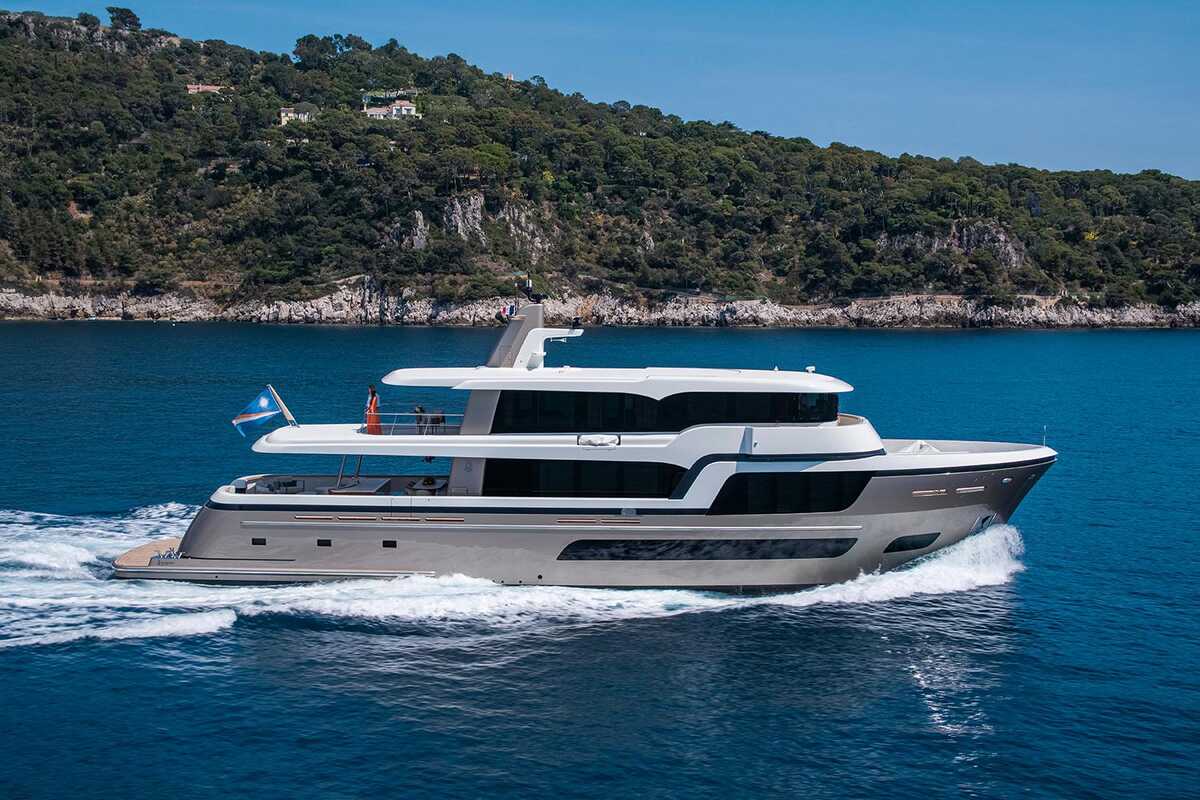Экстерьер Van der Valk Explorer 34,5M