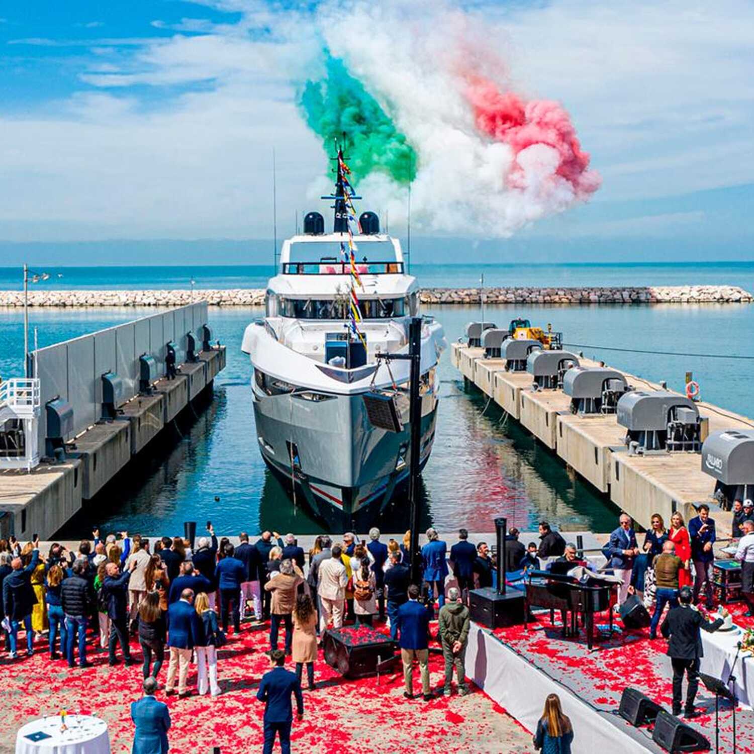 ISA Yachts Launches the First Gran Turismo 45