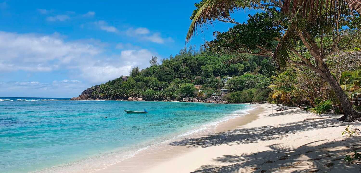 Baie Lazare